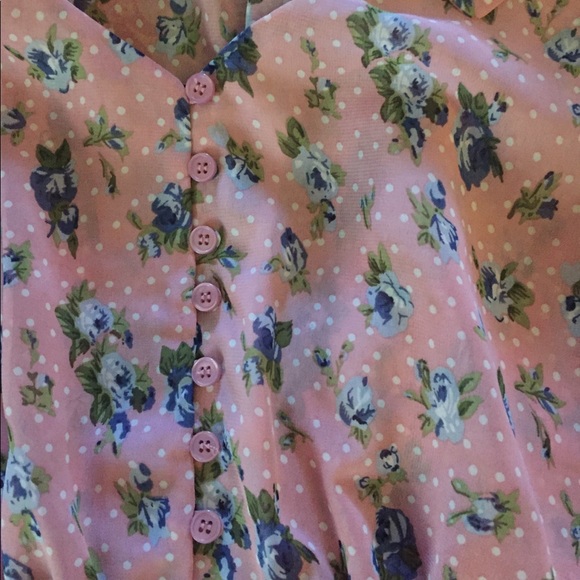 Top - Picture 2 of 4